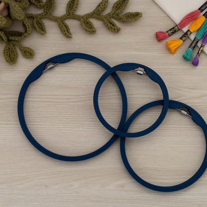 Seamless Round Embroidery Hoop – Matte Dark Blue