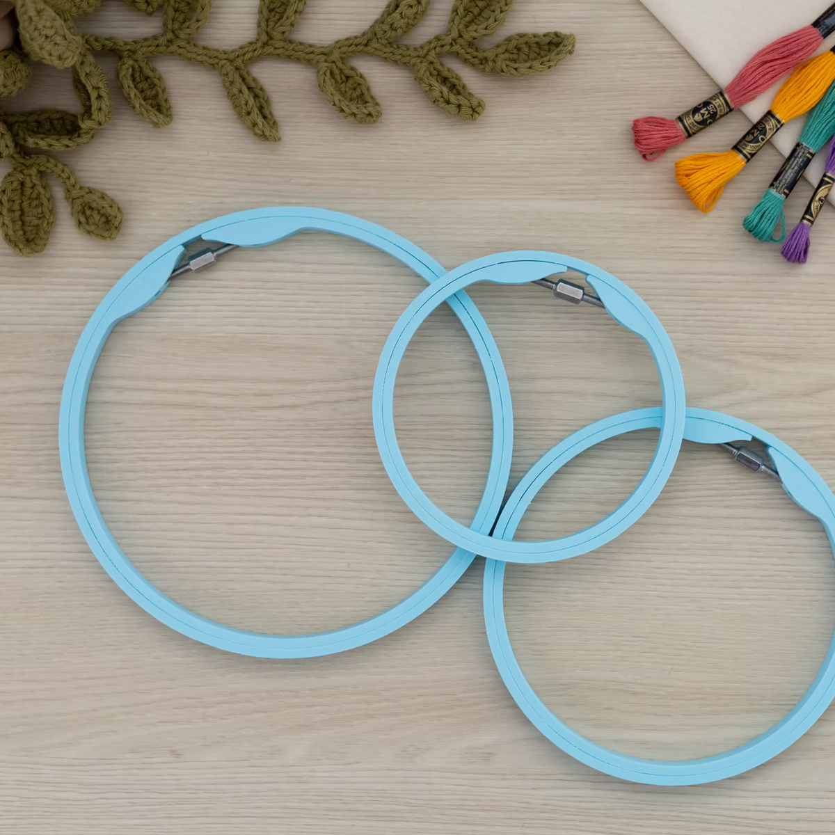 Seamless Round Embroidery Hoop – Matte Ice Blue