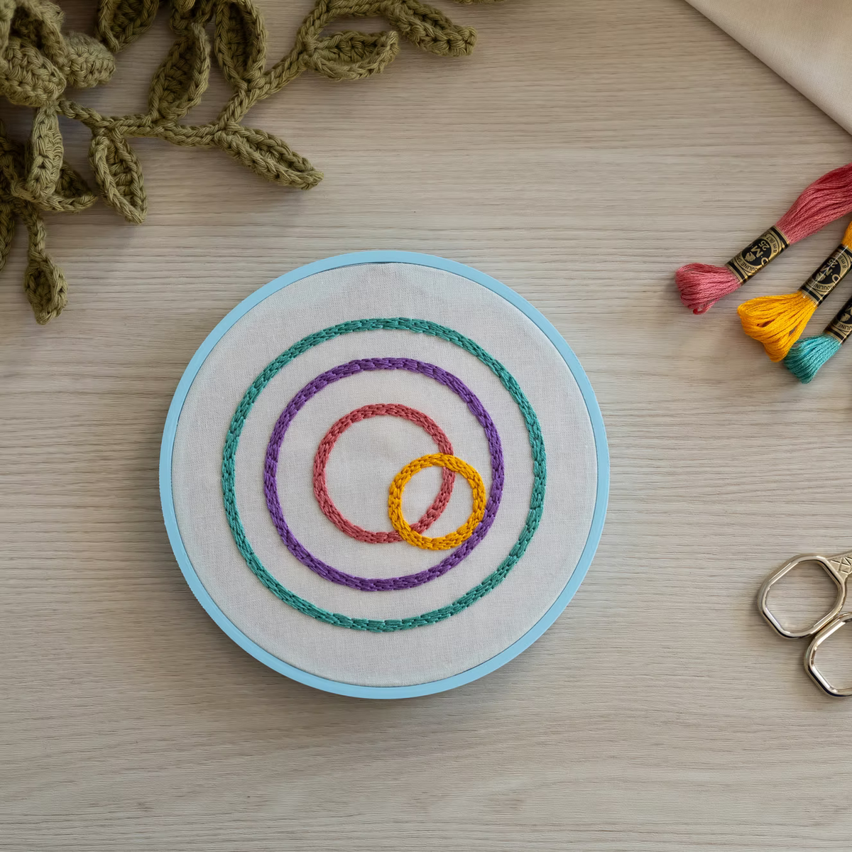 Seamless Round Embroidery Hoop – Matte Ice Blue
