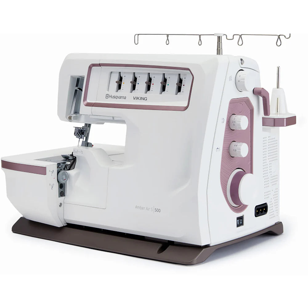 AMBER™ Air S | 500 Coverlock Machine