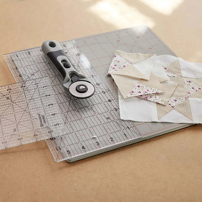 HUSQVARNA® VIKING® EPIC QUILT™ 97 Sewing Machine