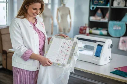 Innov-is Expedition BX1 Sewing, Quilting and Embroidery Machine - COMING SOON