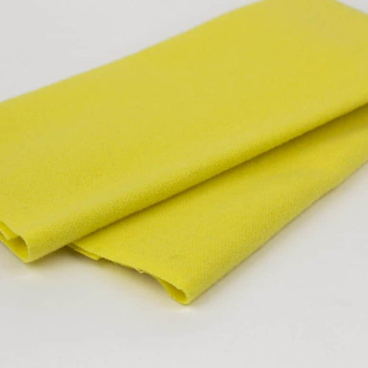 LN32 – Golden Wheat - Wonderfil Merino Wool Felt