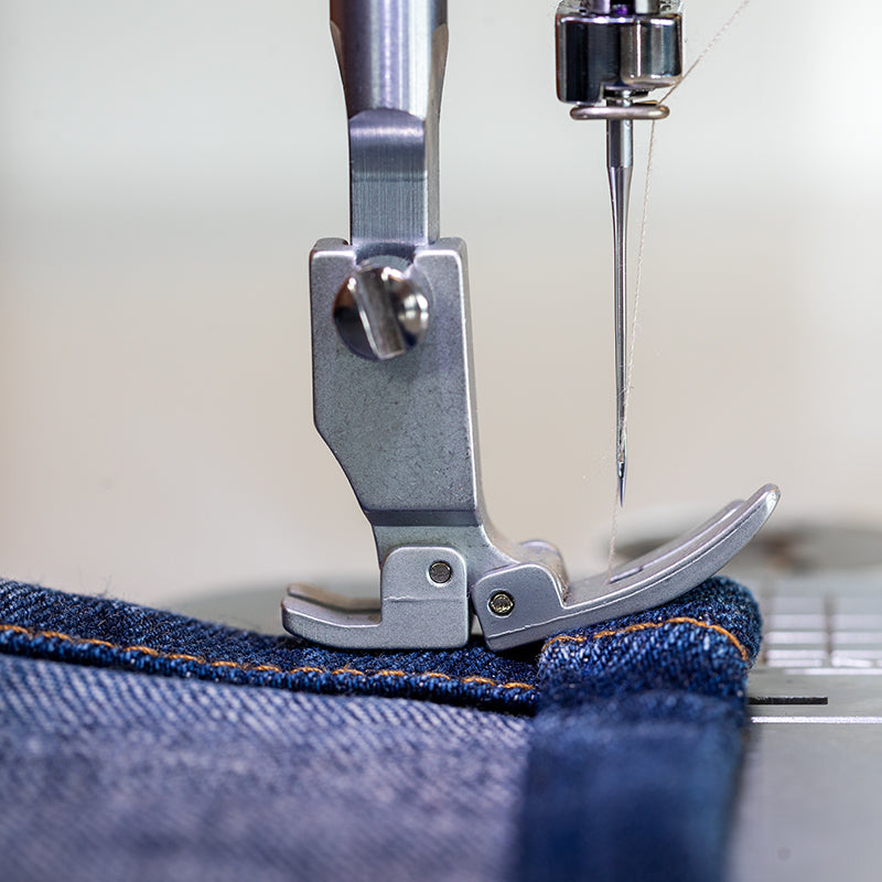 PQ1600S Sewing and Quilting Machine