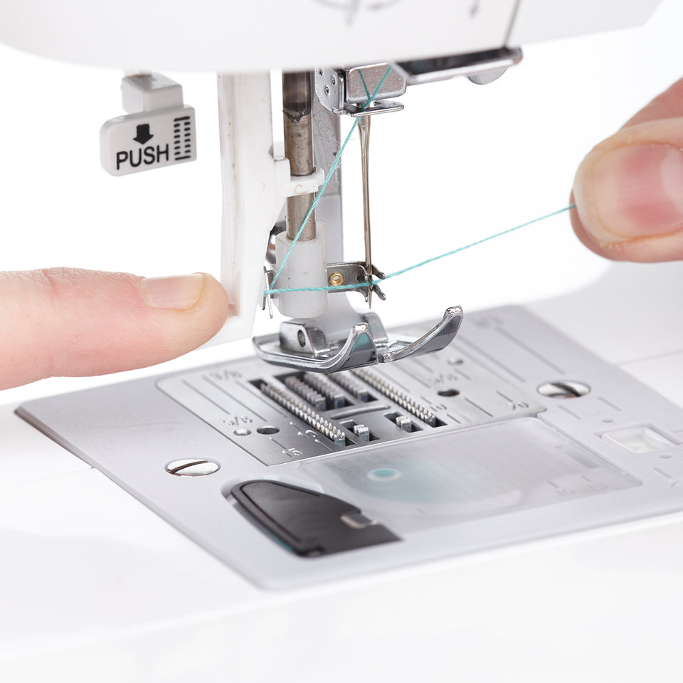 SINGER® Fashion Mate 3337 Beginner Sewing Machine