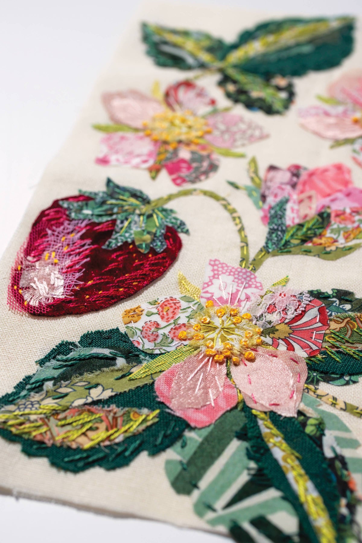 Strawberry Slow Stitching Kit