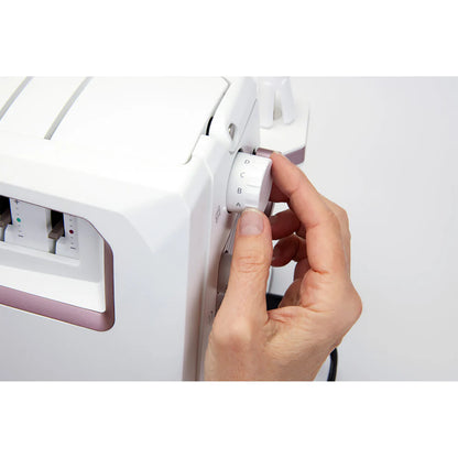 AMBER™ Air S | 500 Coverlock Machine