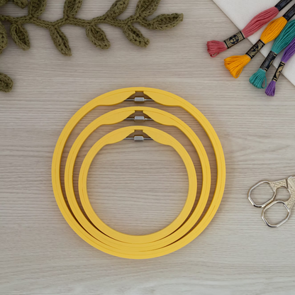 Seamless Round Embroidery Hoop – Matte Lemon Yellow